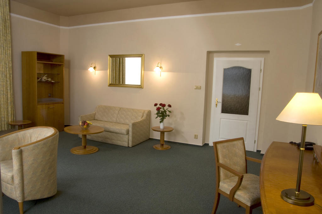 Dr. Adler Spa&Kurhotel Františkovy Lázně Exterior foto