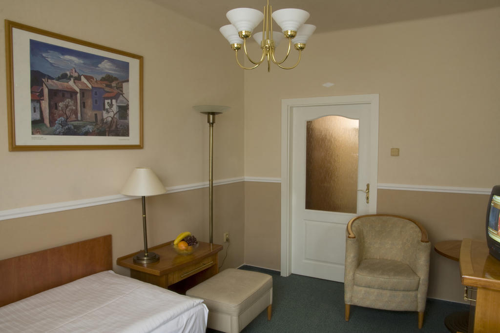 Dr. Adler Spa&Kurhotel Františkovy Lázně Zimmer foto