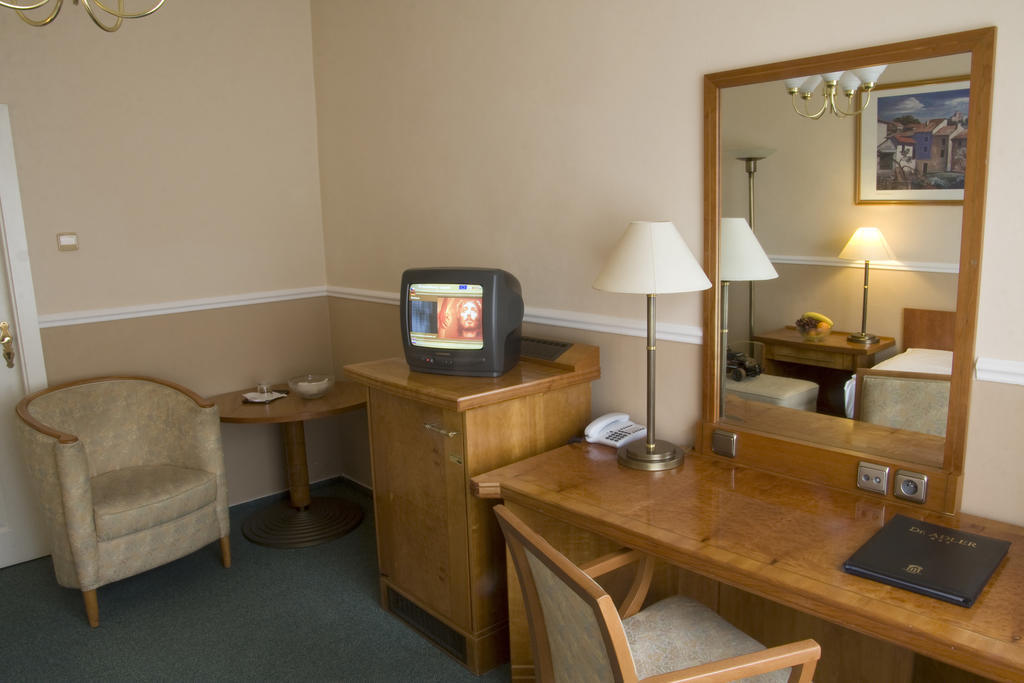 Dr. Adler Spa&Kurhotel Františkovy Lázně Zimmer foto
