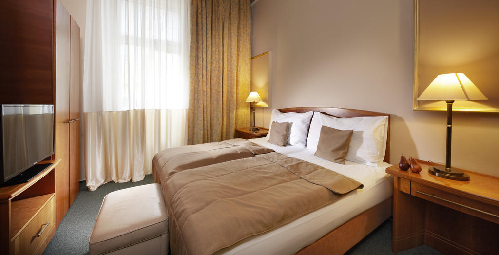 Dr. Adler Spa&Kurhotel Františkovy Lázně Exterior foto