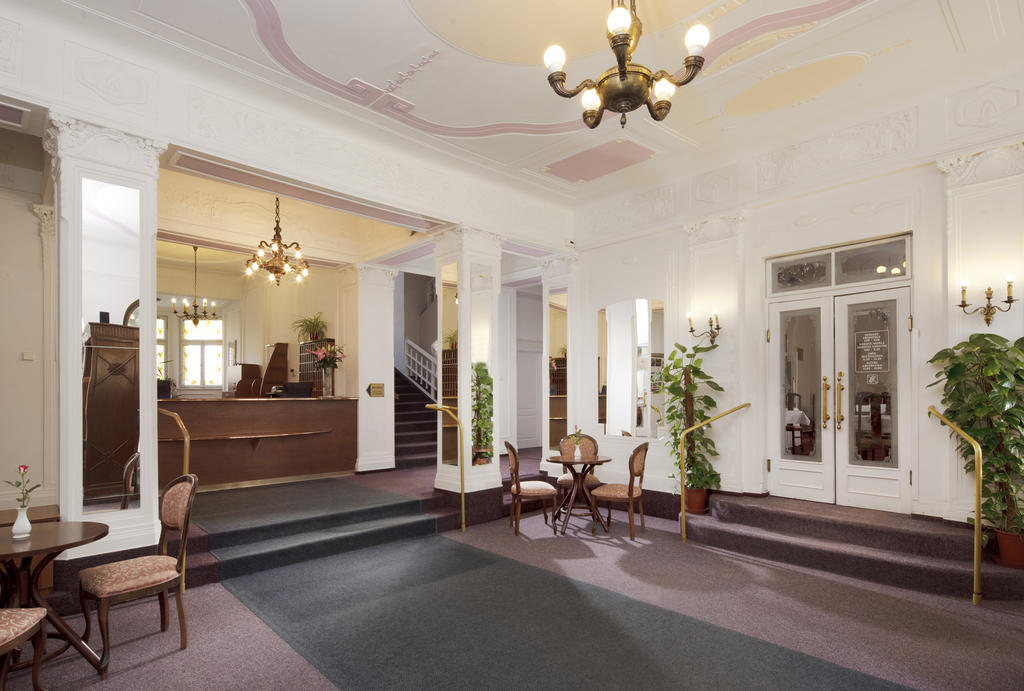 Dr. Adler Spa&Kurhotel Františkovy Lázně Exterior foto