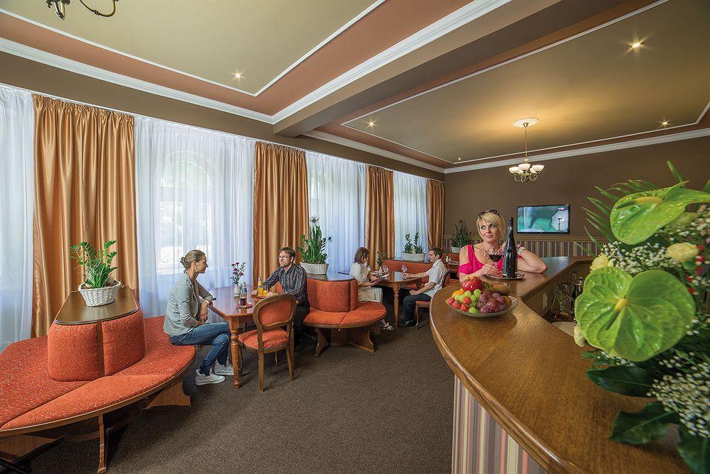Dr. Adler Spa&Kurhotel Františkovy Lázně Exterior foto