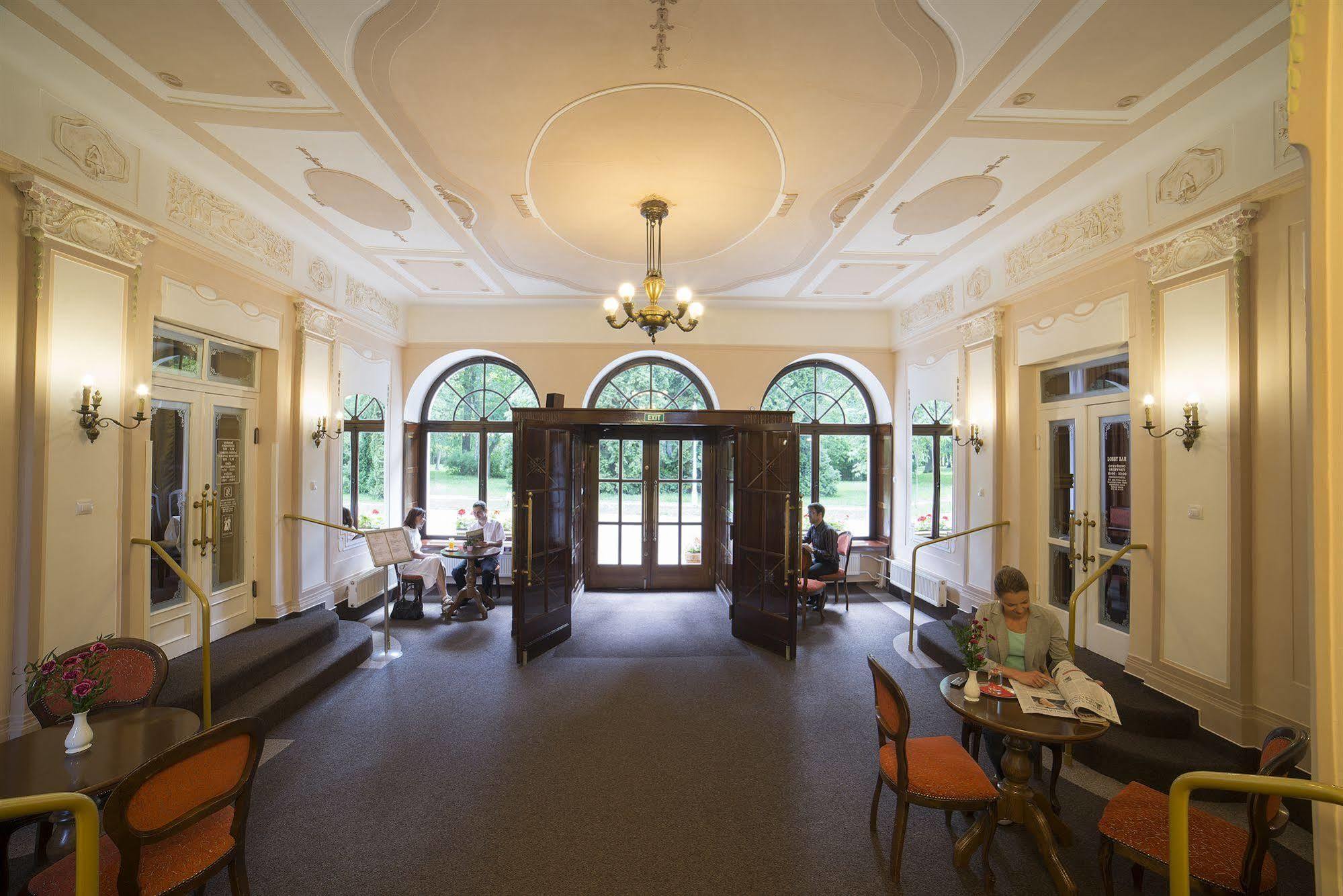 Dr. Adler Spa&Kurhotel Františkovy Lázně Exterior foto